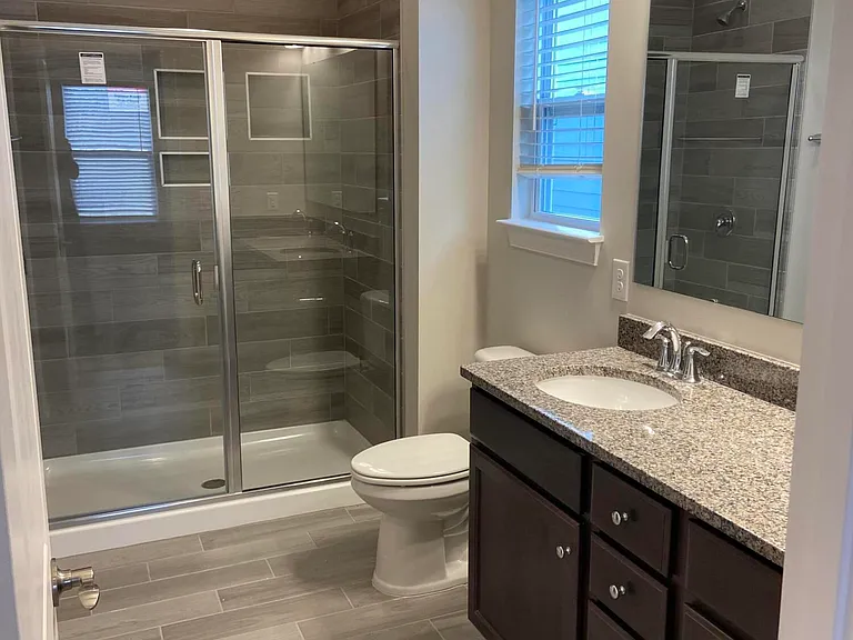 5872 Park West Cir — Photo 13