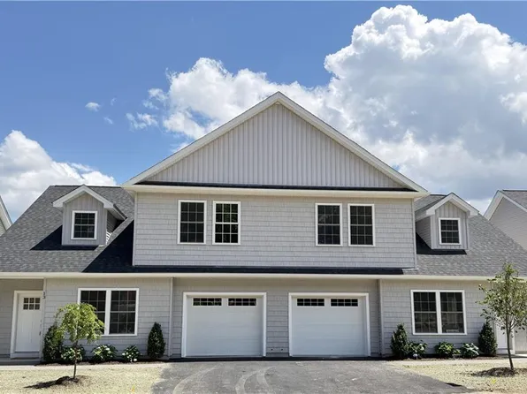 11 Fieldstone Way #11, Johnston, RI 02919
