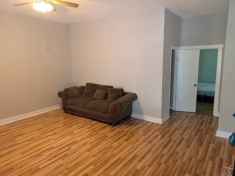 43 Strauss St #1F — Photo 13