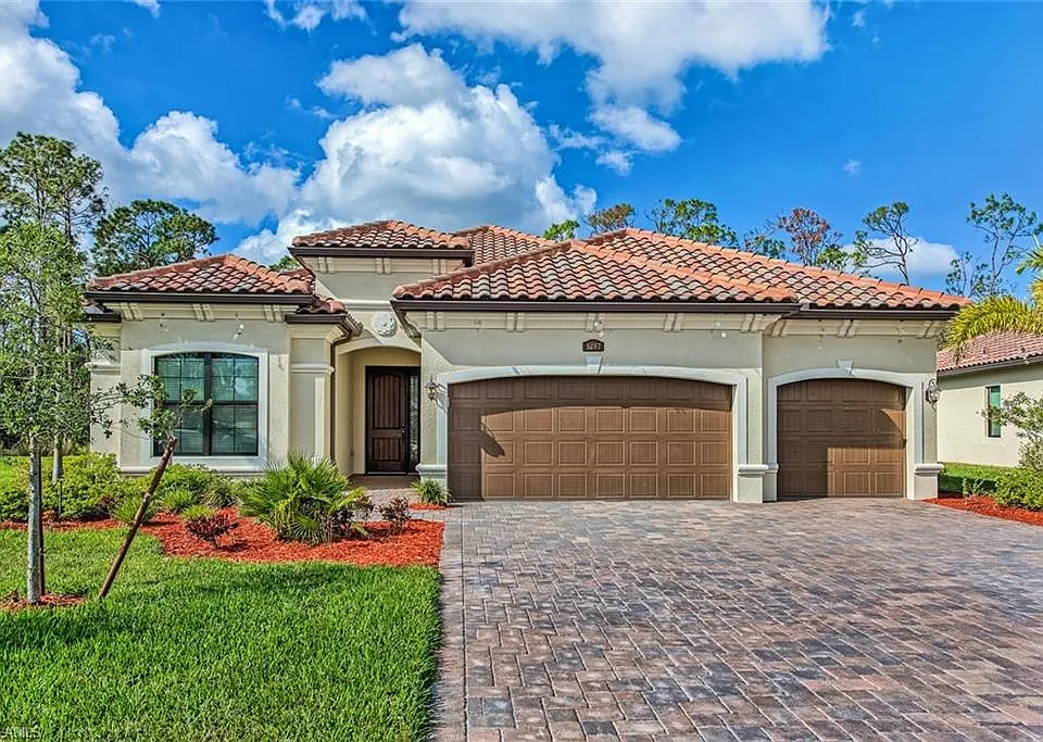 9387 Vercelli Ct