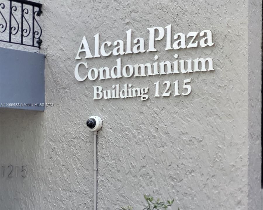 1st image of 1215 SW 32nd Ave APT 101A