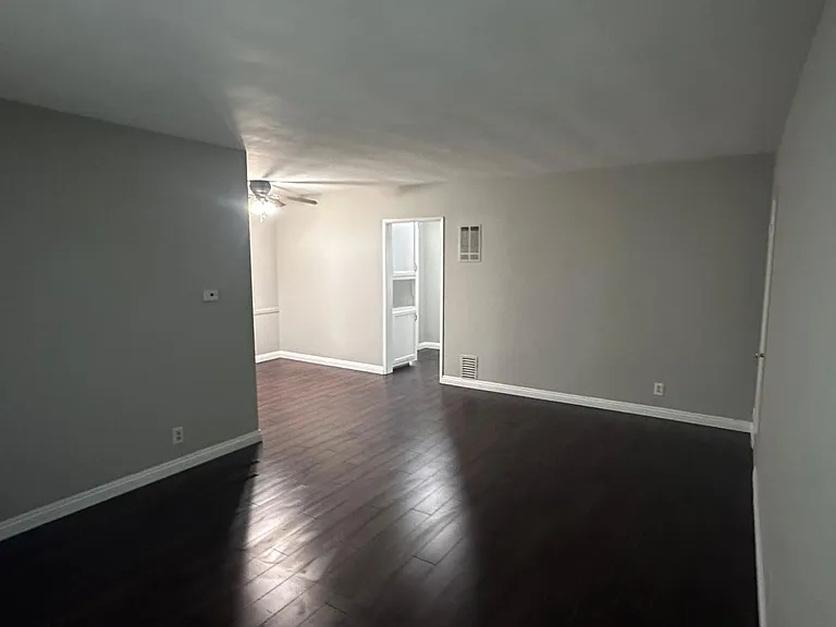 7521 Norton Ave #6 — Photo 7
