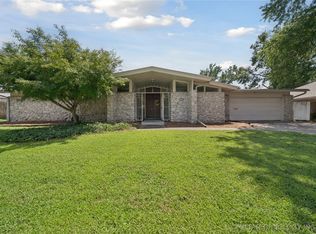 7320 E 59th Pl, Tulsa, OK 74145