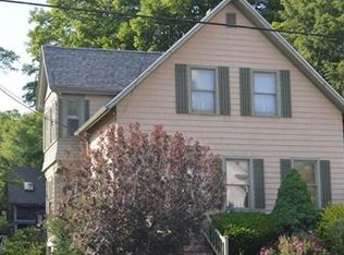 169 Winthrop St, Taunton, MA 02780
