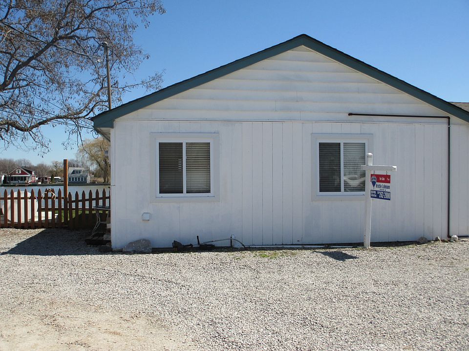 1st image of 7941 Wagner Ln
