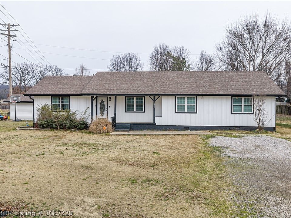 1st image of 2438 Dora Rd