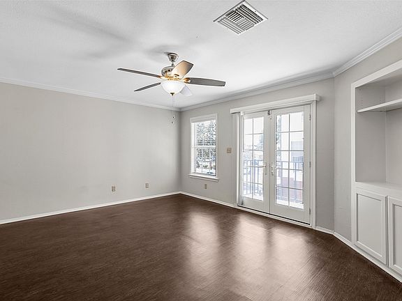 3rd image of 600 Bagby Ave APT 6B