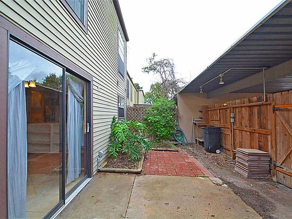 4th image of 10148 Beekman Place Dr
