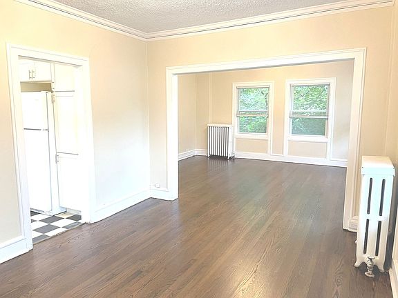 5th image of 3807 N Prospect Ave #6