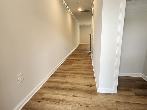 2nd image of 707 Dusk Vista Way