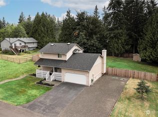 260 Fern Meadows Loop SE, Pt Orchard, WA 98366