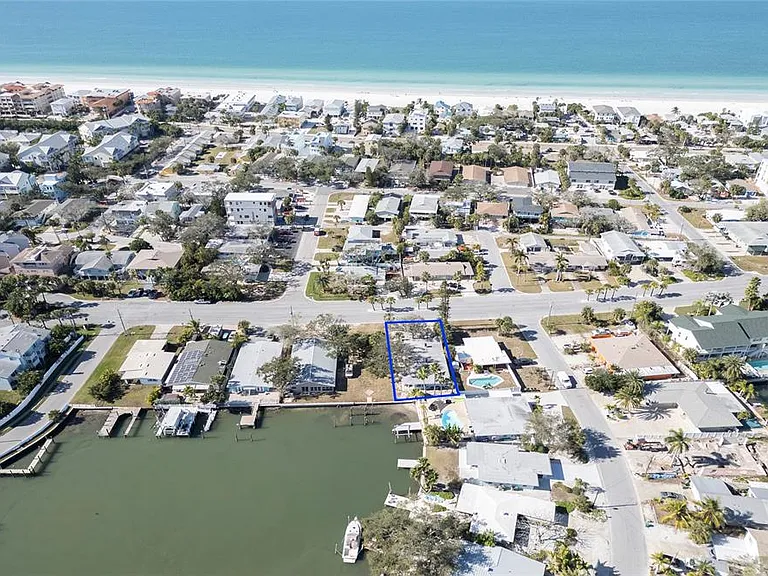 717 E Gulf Blvd #2 — Photo 25