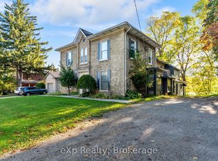 111 Church St #4, Stratford, ON N5A 2R3