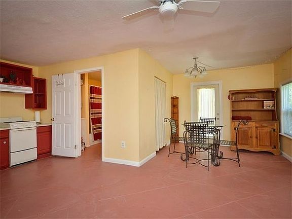 4th image of 1407 Beckett St #B