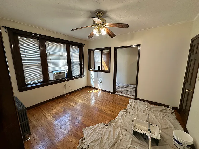 240 Kelton St #4CP — Photo 5