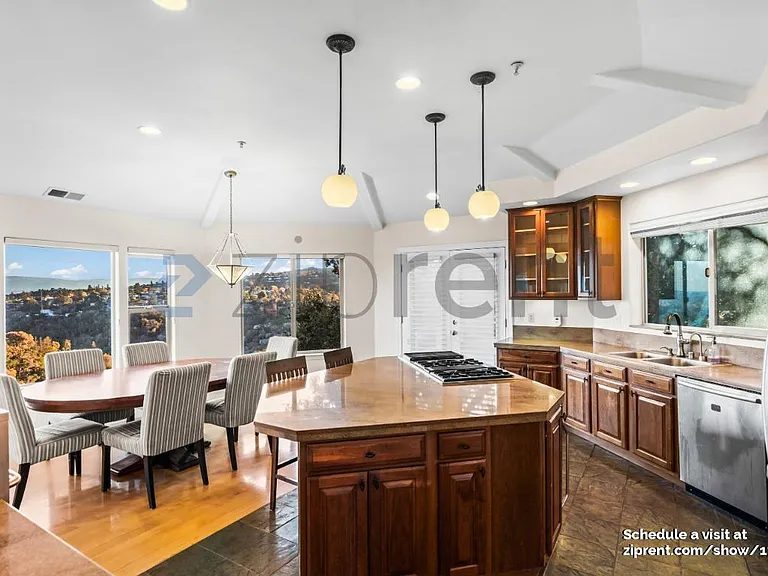 135 Montalvo Rd — Photo 15