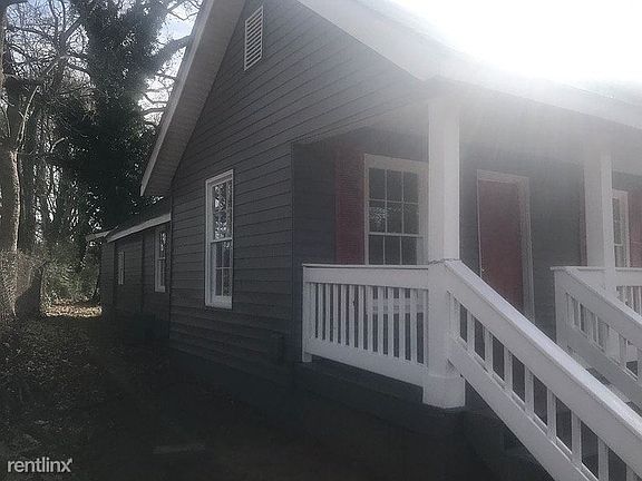 2nd image of 599 Woodland Ave