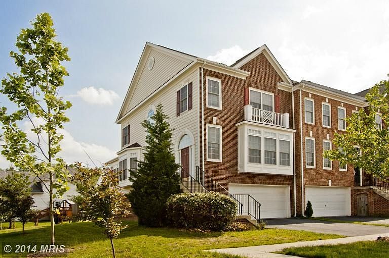 Townhouse with two car garage