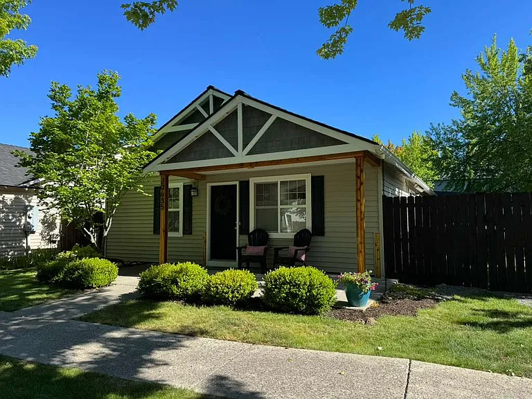 20635 Daisy Ln — Photo 4