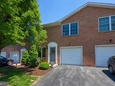 111 Silver Screen Dr, York, PA, 17402
