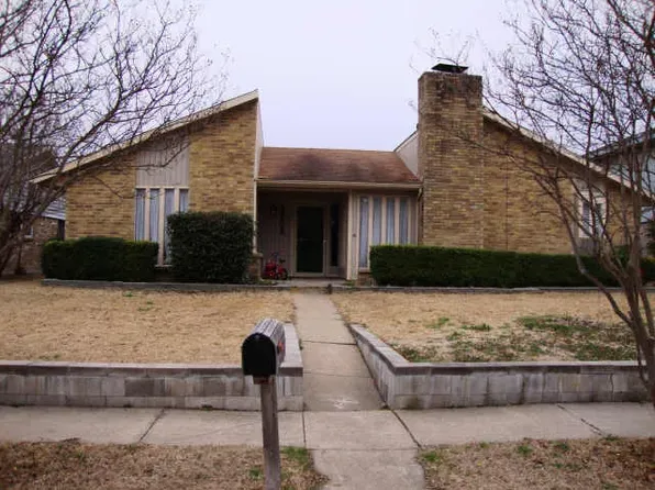 3230 Knights Haven Ln, Garland, TX 75044