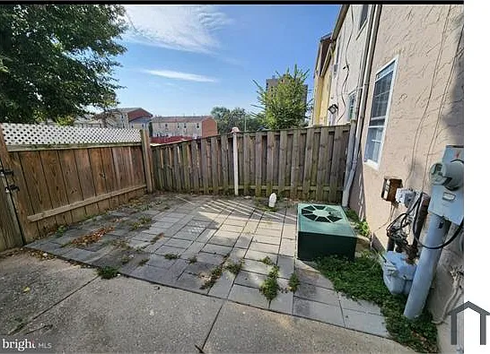 819 Aisquith St — Photo 14