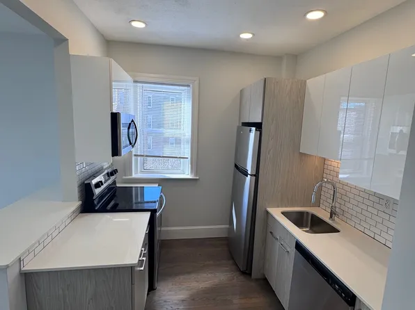 103 Queensberry St #9, Boston, MA 02215