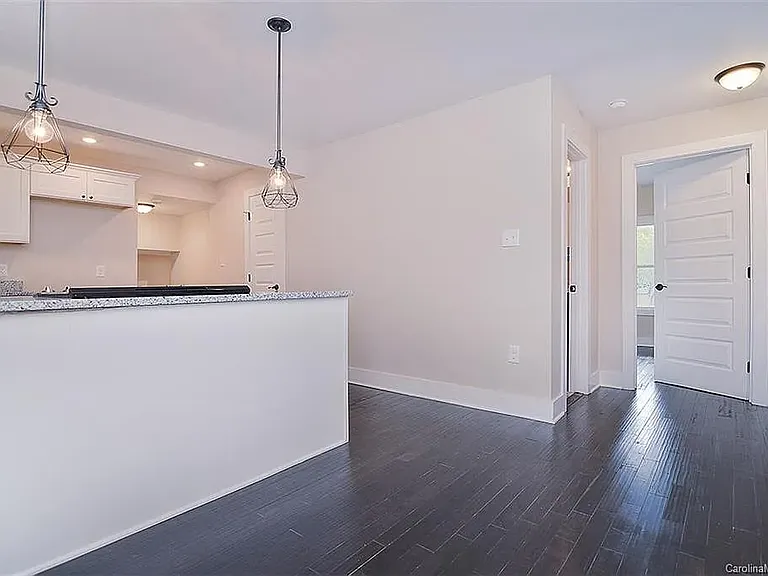 3100 Avalon Ave — Photo 5