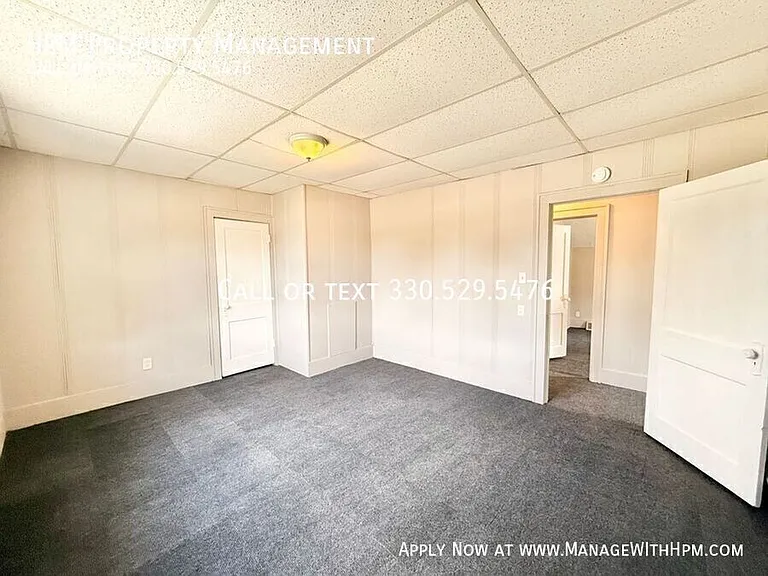 2202 Brownlee Ave NE — Photo 17