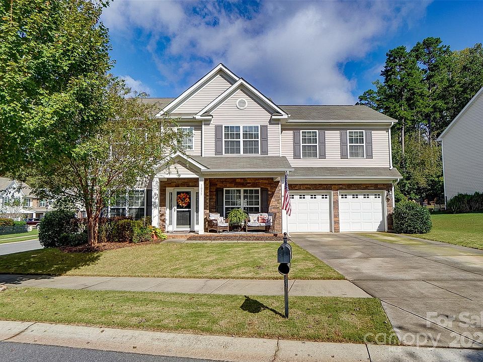 1st image of 1039 McLaren Dr