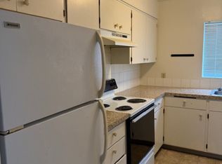 1018 W 8th Ave APT 1, Spokane, WA 99204