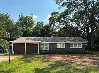 924 Peachtree St, Prattville, AL 36066