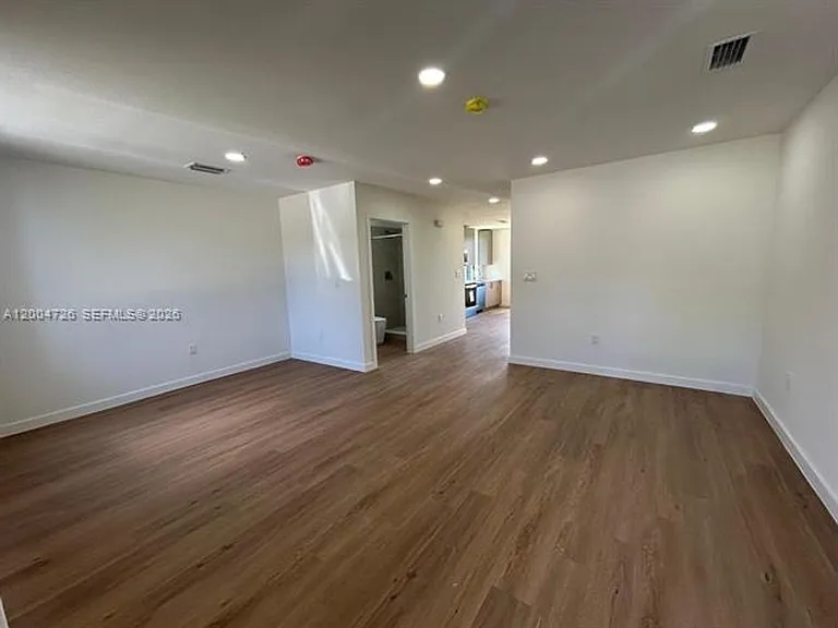 19426 SW 125th Ave #19426 — Photo 3