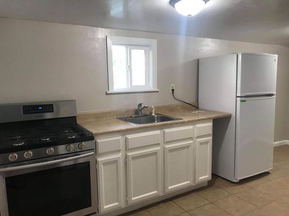 1458 Gundry Ave #2