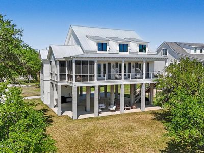 805 N Beach Blvd, Waveland, MS, 39576