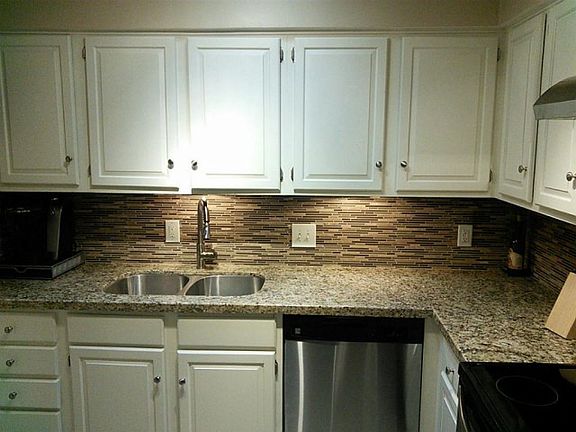 3rd image of 2701 Bellefontaine St APT A22
