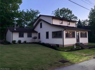 74 Longacre Ln, Chippewa Lake, OH 44215