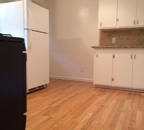 3rd image of 350 W Main St APT B
