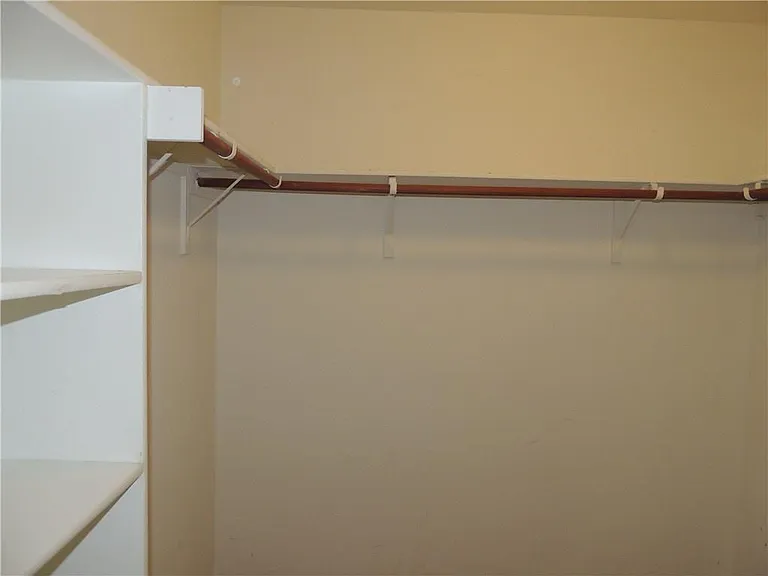 315 Feathergrass Dr — Photo 14