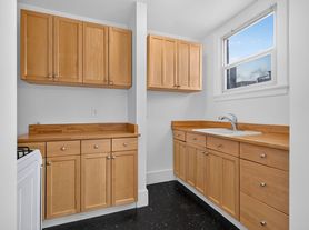 Chester Apartments
