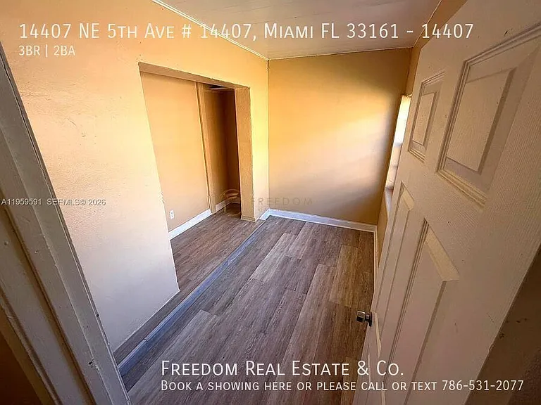 14407 NE 5th Ave #14407 — Photo 20