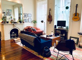 1909 Spruce St APT 2F, Philadelphia, PA 19103