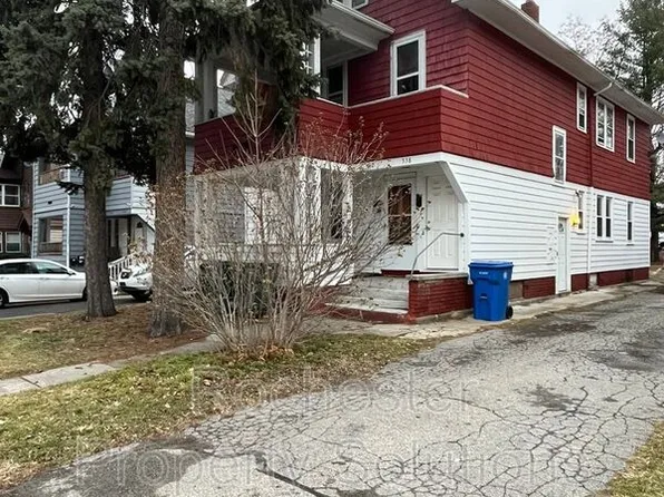 538-540 Hollenbeck St, Rochester, NY 14621