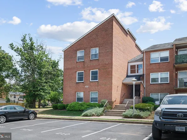100 Chapel Ct Unit 108, Walkersville, MD 21793