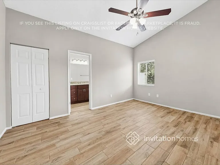 1517 Chepacket St — Photo 4