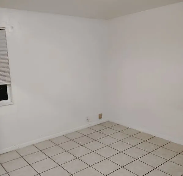 414 E Avenue A #106 — Photo 16