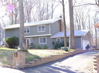 9 Overbrook Rd, Randolph, NJ 07869