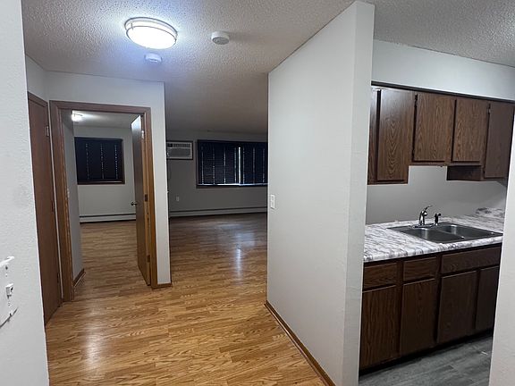 2nd image of 800 6th Ave APT 9