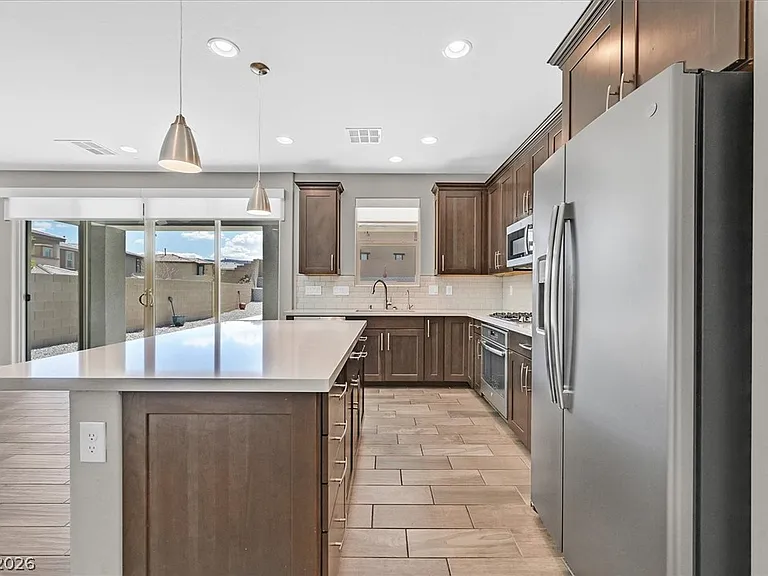 921 Cirrus Cloud Ave — Photo 7