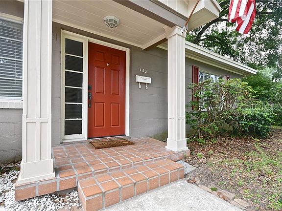 4th image of 733 Wessex Pl
